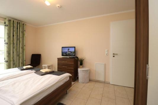 Residenz Am Hafen Boddensuite อาเรนสโฮพ ภายนอก รูปภาพ
